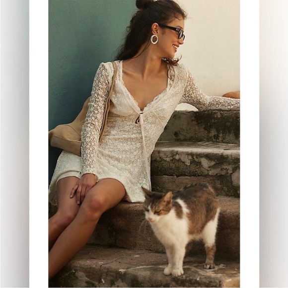 NWOT Free People Petra Mini Dress Lace Long Sleeve Mini Dress Ivory - Picture 4 of 12